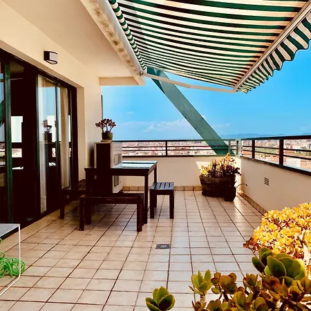 Atico Ciudad De Ciencias Terraza Y Parking Апартаменты *